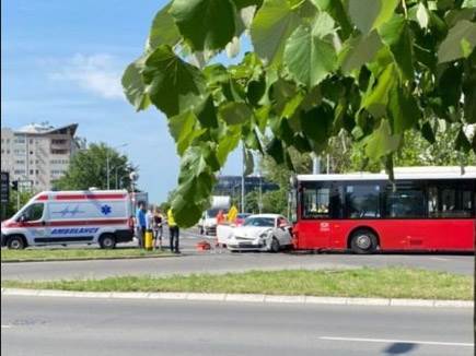  novi beograd sudar autobus povredjeni putnici 