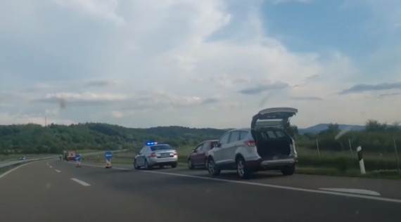  saobracajna nesreca vladicin han vranje sleteo sa puta video 