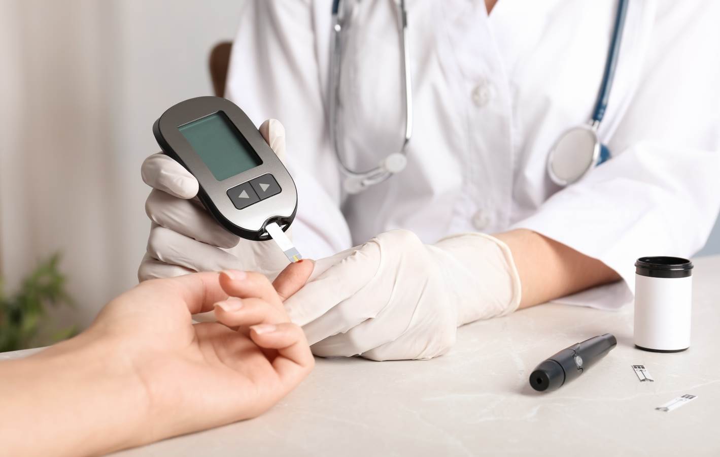  Dijabetes šećerna bolest pregled lekara 