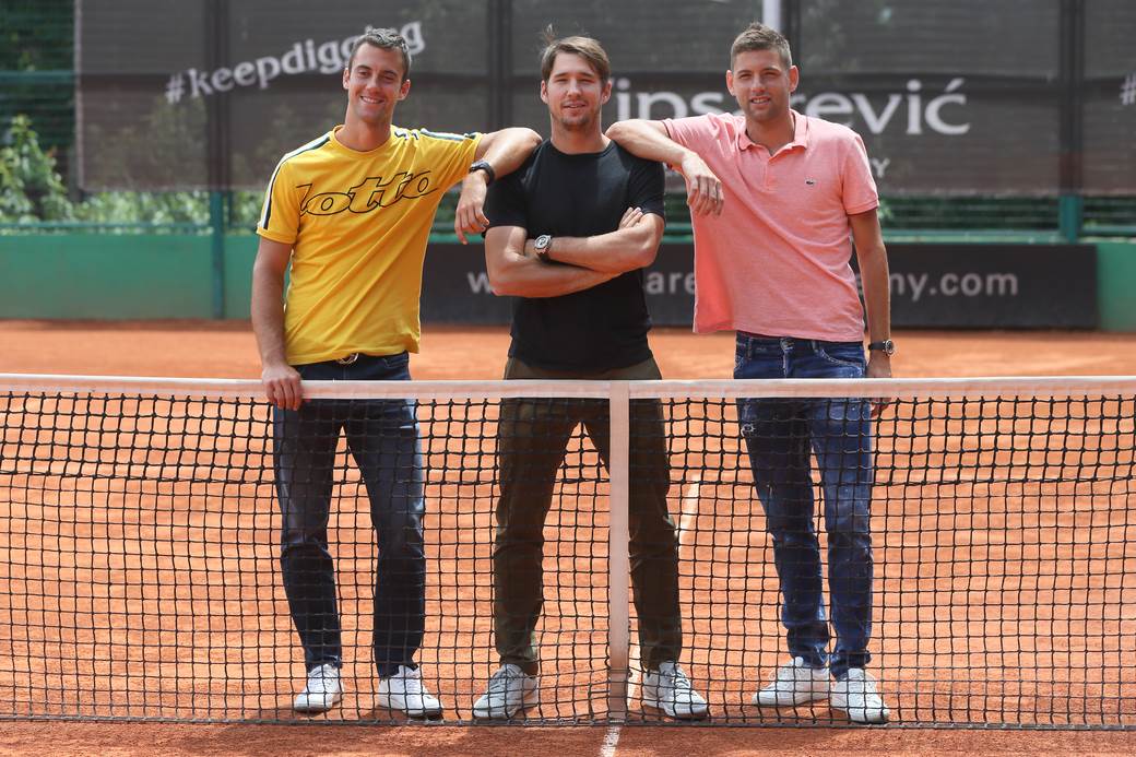  Filip Krajinović i Laslo Đere u polufinalu ATP Hamburg 