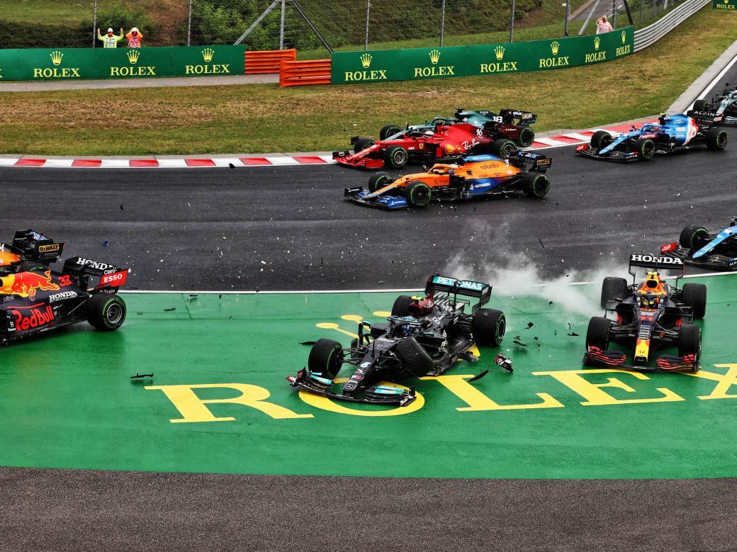  Valteri Botas incident Formula 1 sudar u prvoj krivini 