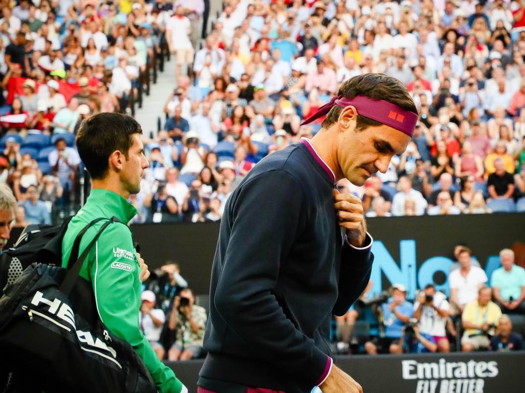  Federer imao tri operacije kolena za dve godine jer je povređen igrao protiv Novaka 
