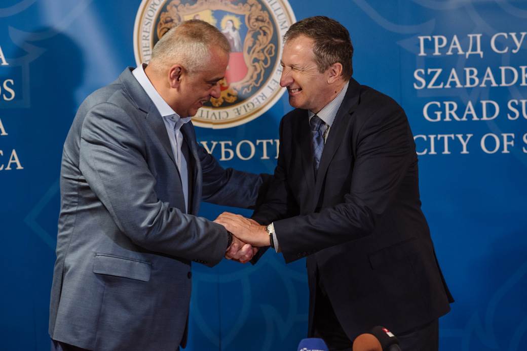  Gradonačelnik Subotice Bakić sastao se sa Dejanom Savićem, savetnikom za kulturu predsednika Vučića 