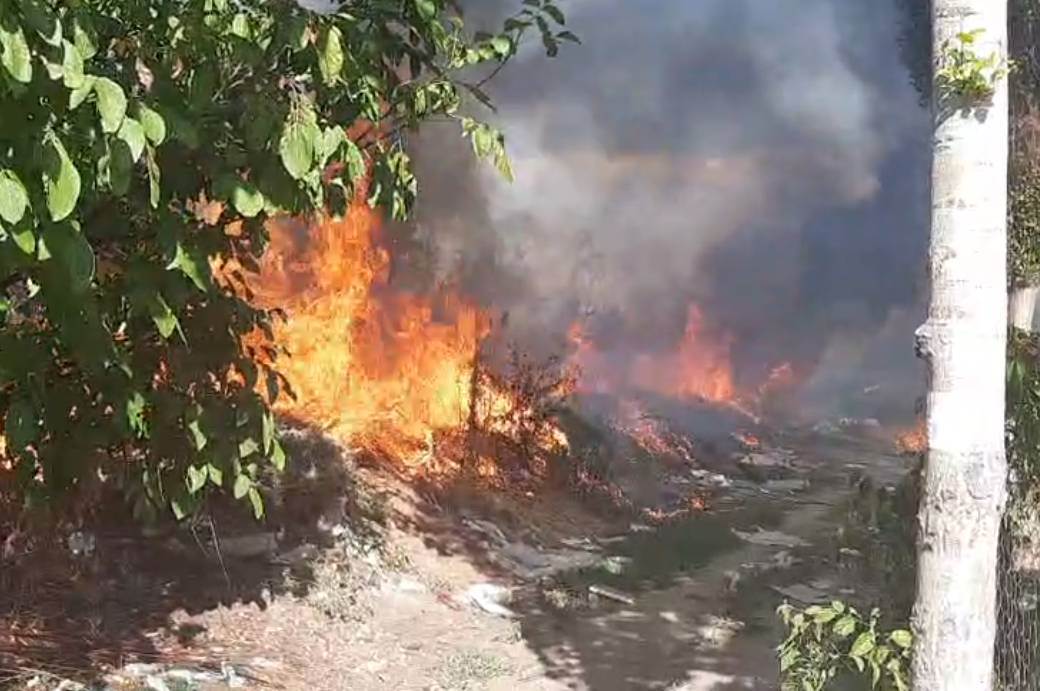  Požar na deponiji u Leskovcu 