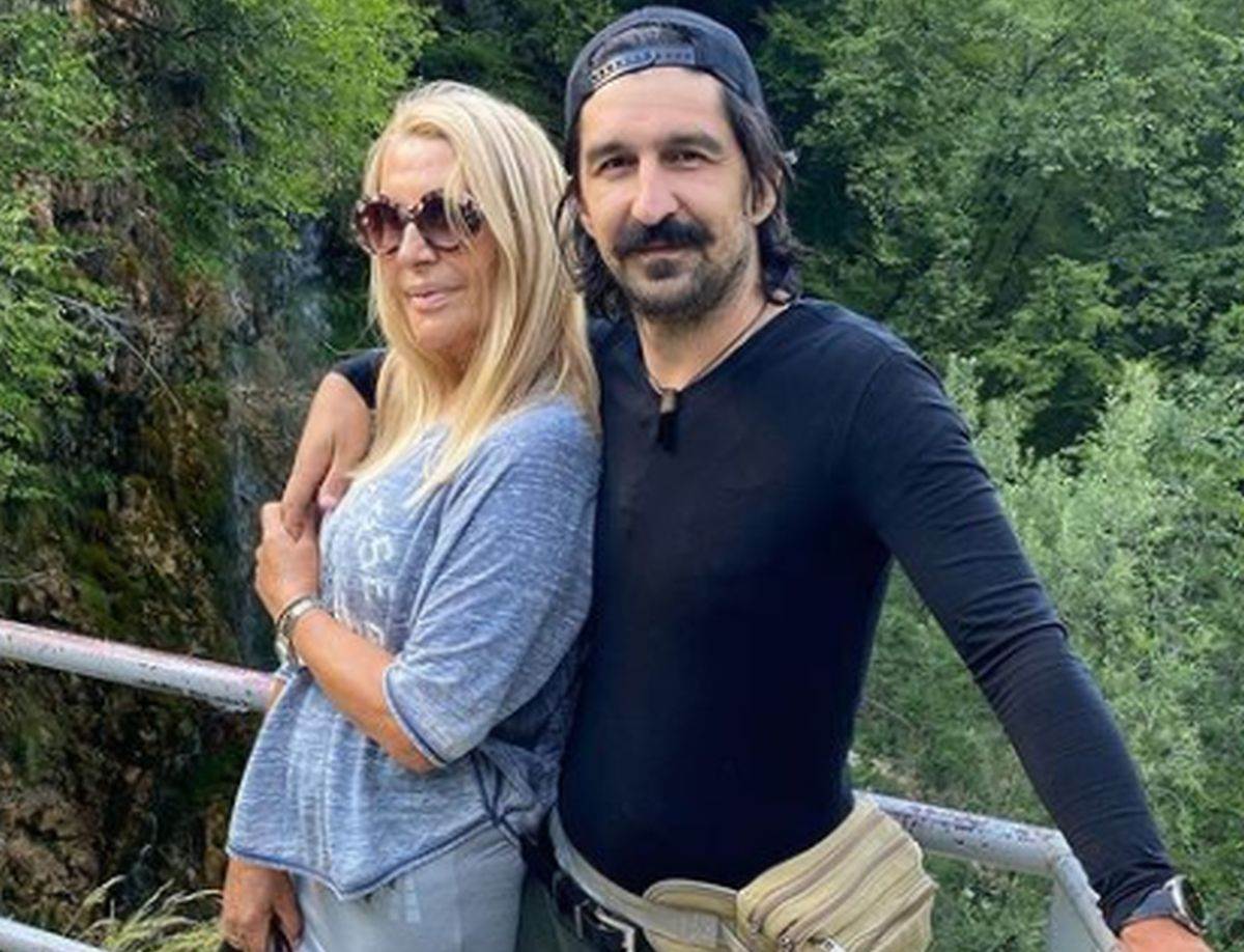 Verica Rakočević i Veljko Kuzmančević slave 8 godina braka 