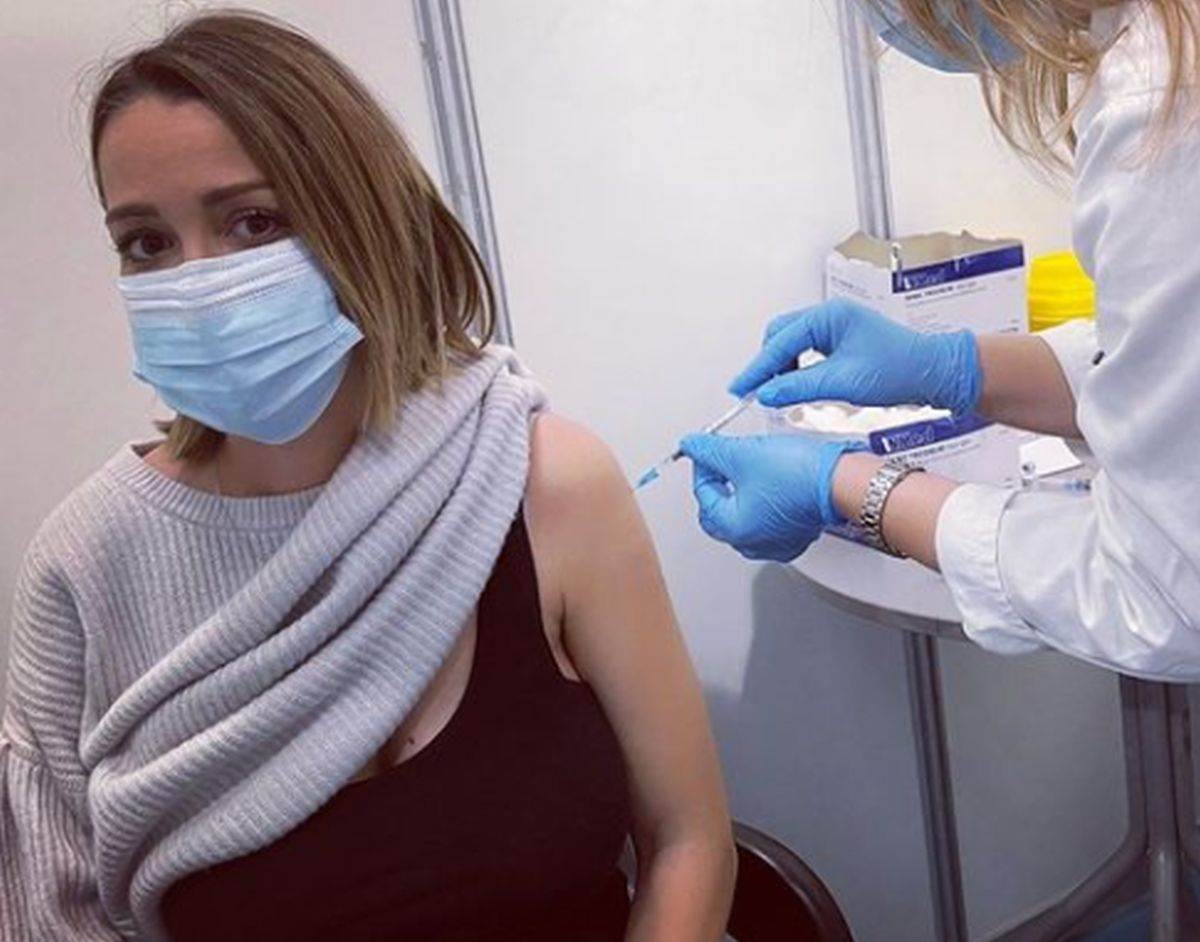 Marijanu Mićić napali zbog vakcine 