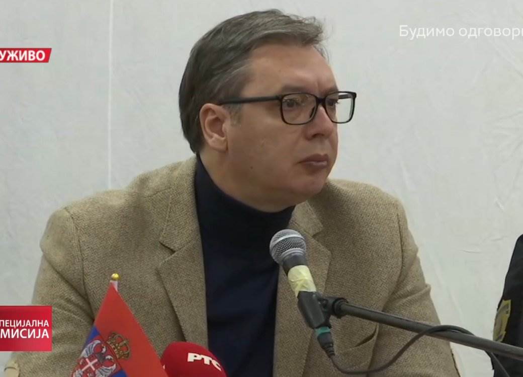 Aleksandar Vučić na sastanku sa Srbima u Raškoj 