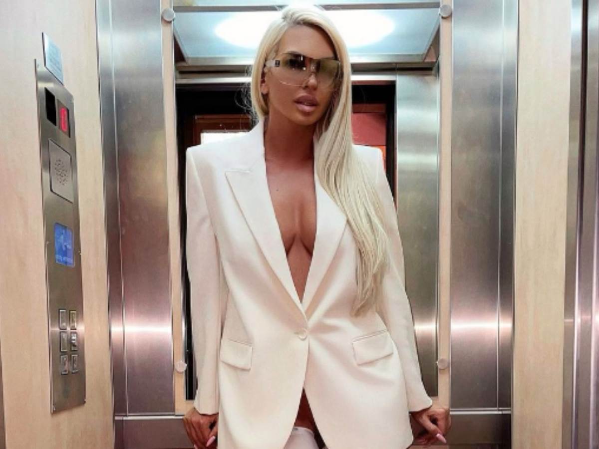  Jelena Karleuša objavila sliku iz lifta 