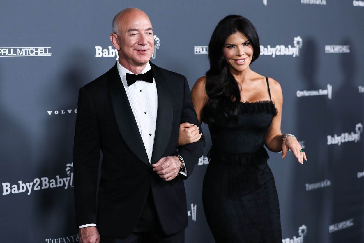  Džef Bezos i Loren Sančez 