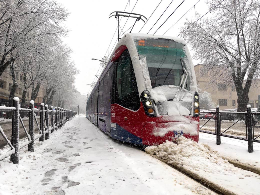  Kolaps u Beogradu zbog snega 