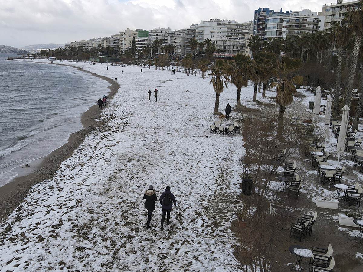  Snežni talas pogodio Grčku 