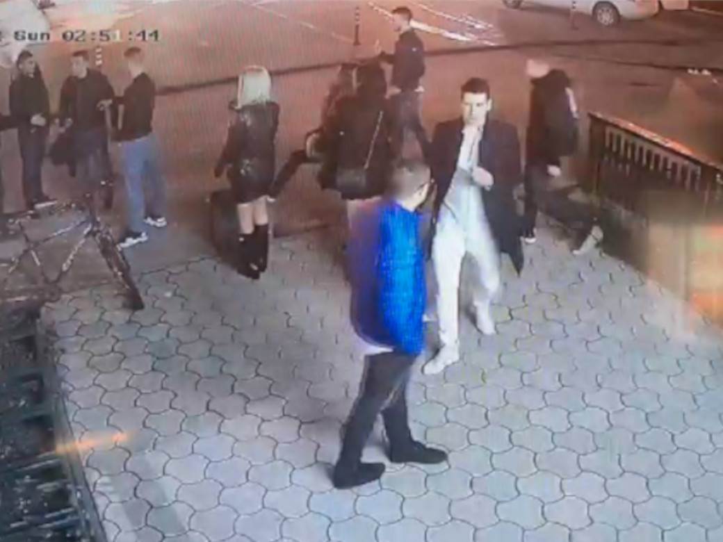  Snimak brutalne tuče kod Novog Sada 