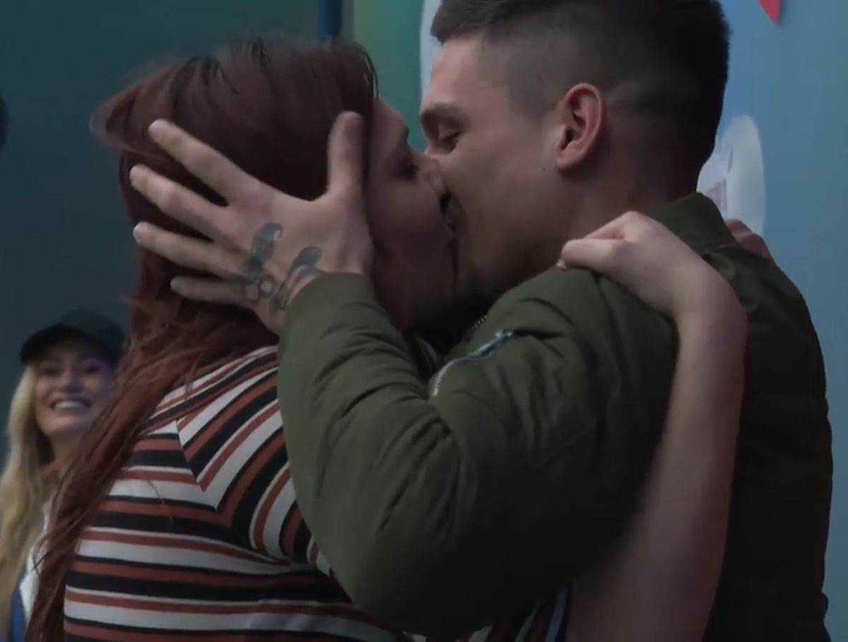  Aleksa i Dejana poljubac rijaliti Bar 