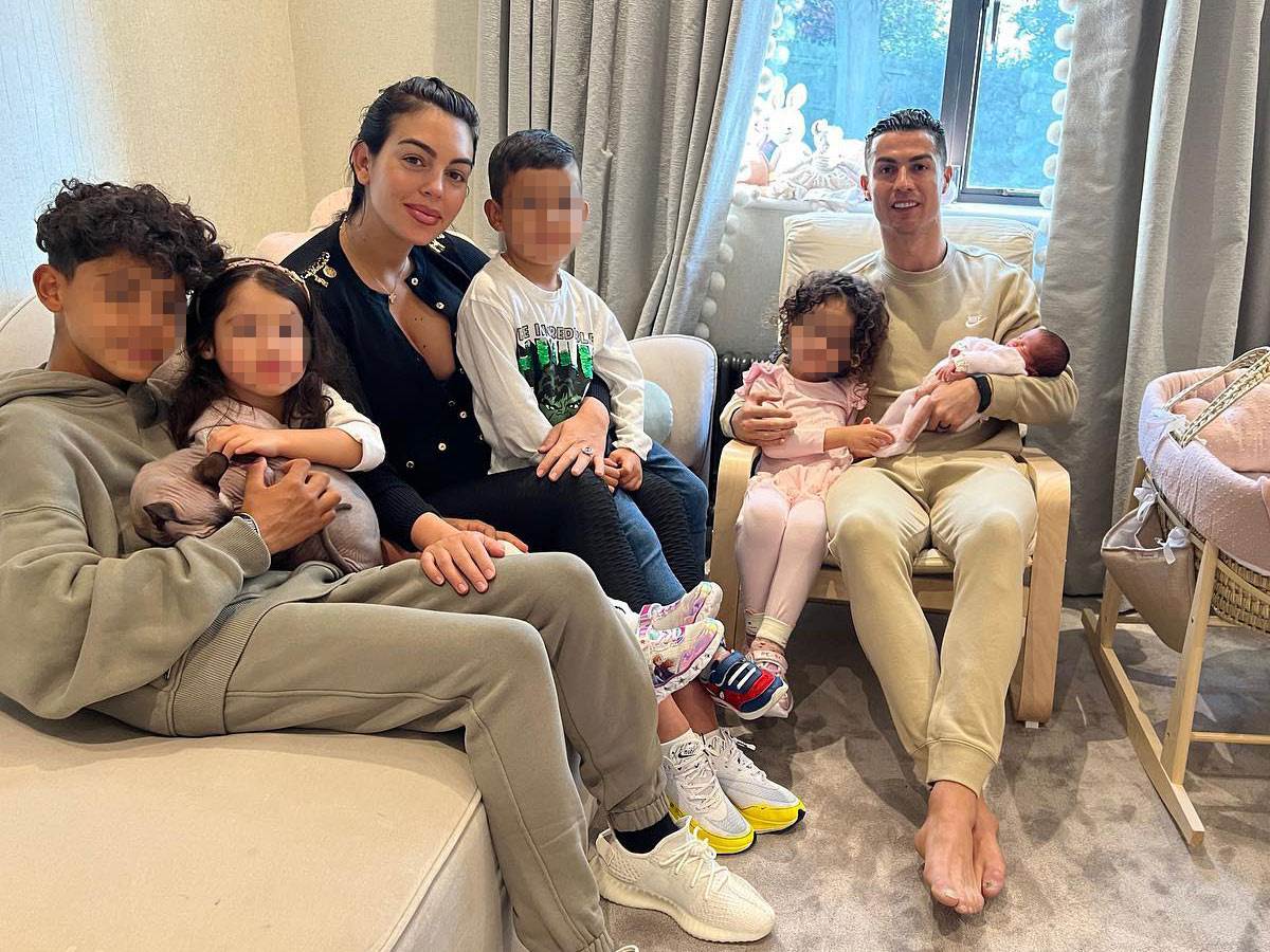  Kristijano Ronaldo objavio porodičnu sliku posle tragedije 
