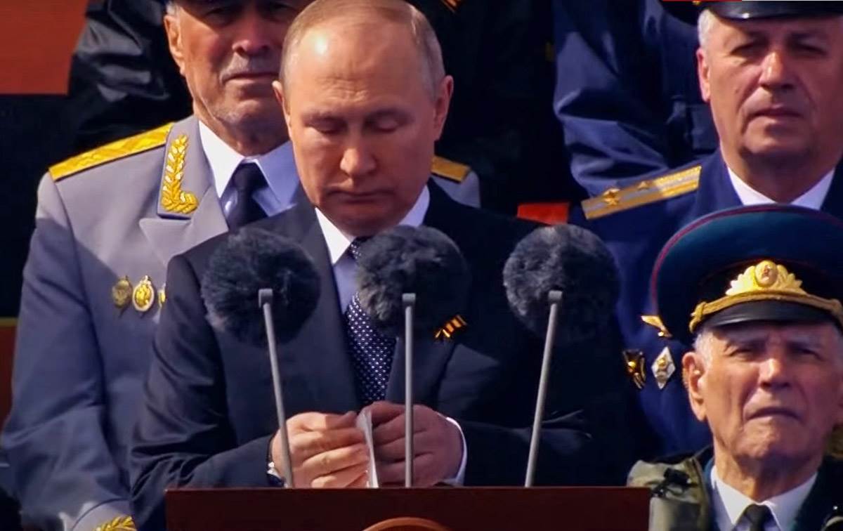 Putin Dan Pobeded.jpg 