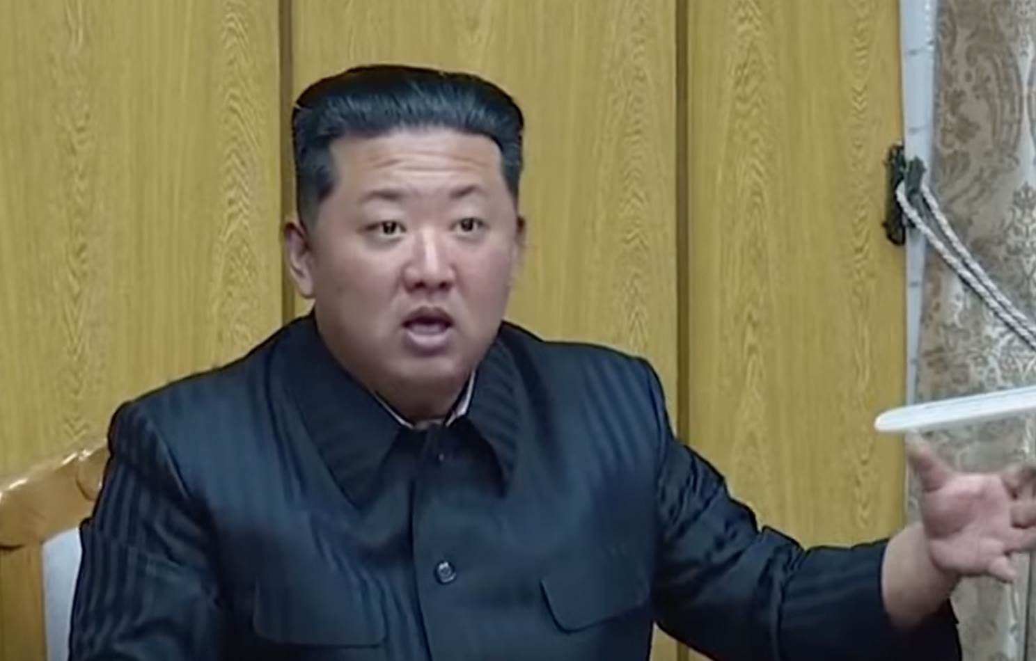  Kim Džong Un lansira prvi špijunski satelit 