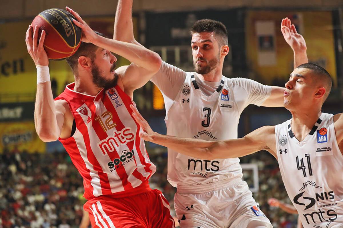  Crvena Zvezda Partizan ABA finale (34).JPG 