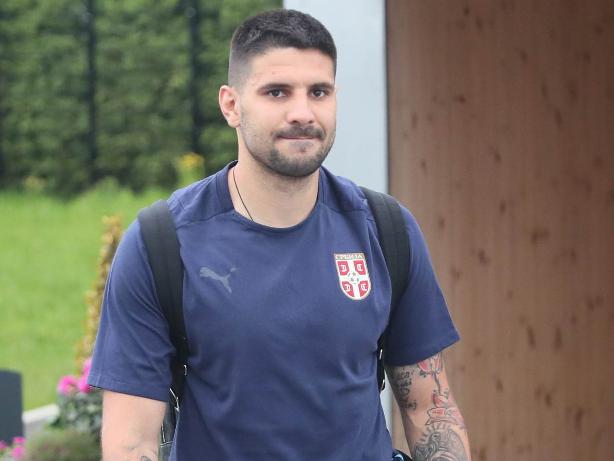  Mitrović otputovao sa reprezentacijom iako neće igrati 