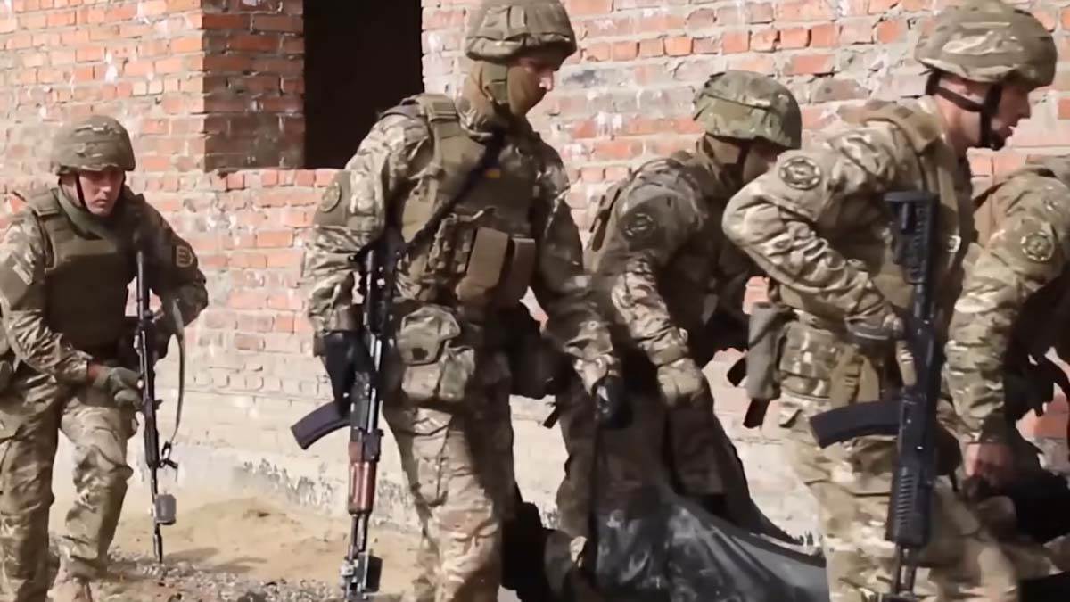  Ruski vojnici siluju civile 