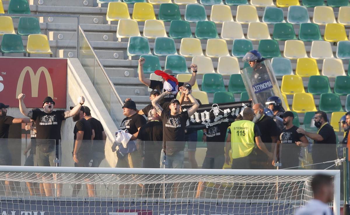  Navijači Partizana isterani sa meča na Kipru 