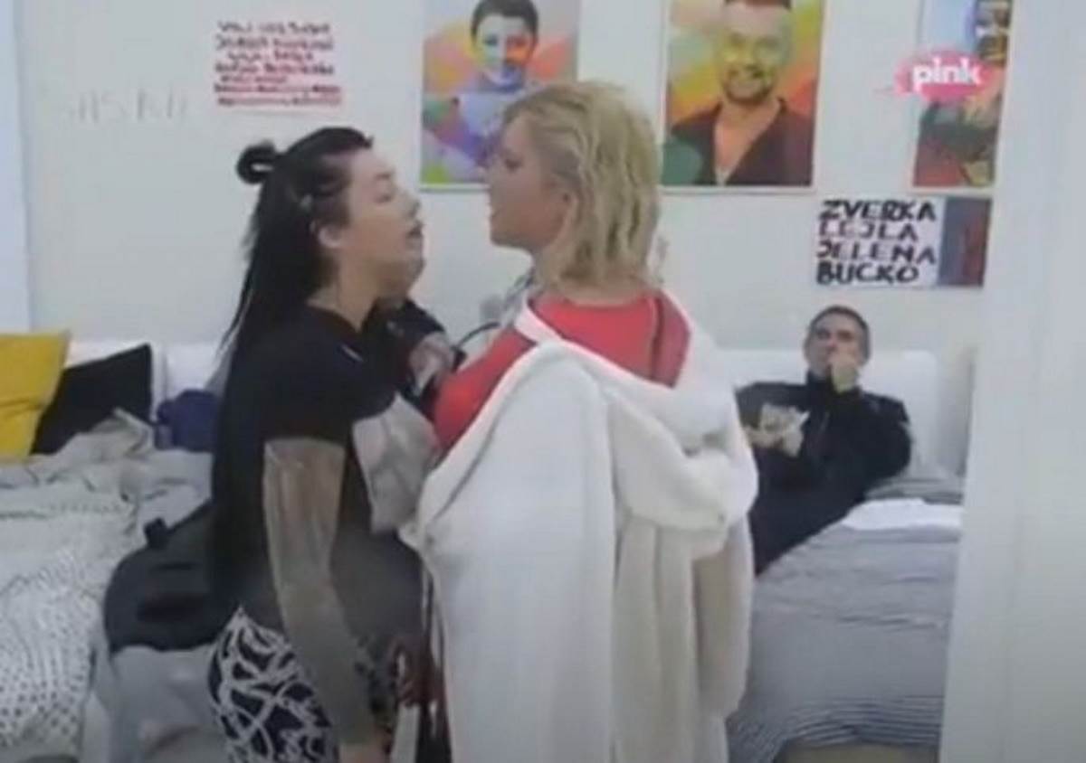  Jelena Golubović tuča sa Anđelom Vešticom 