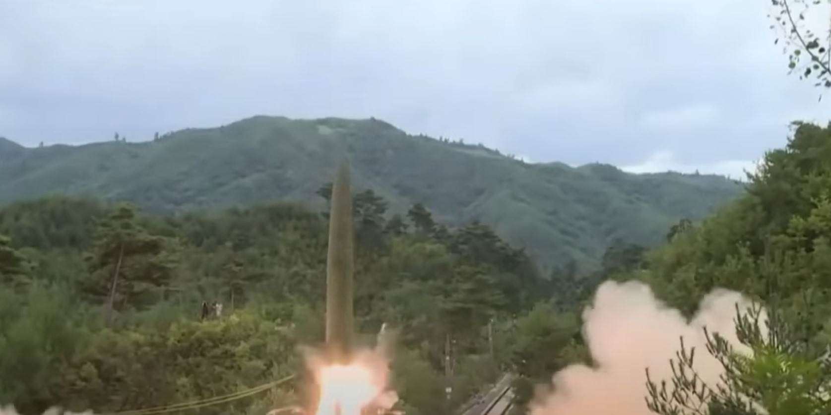  Severna Koreja ispalila balističku raketu na Južnu Koreju 