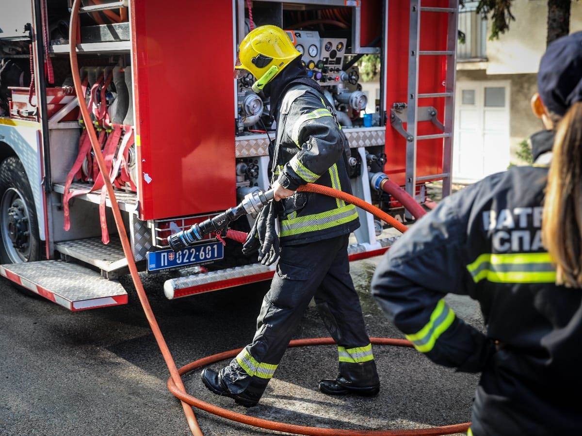  U požaru kod Bačke Topole poginulo dvoje dece 