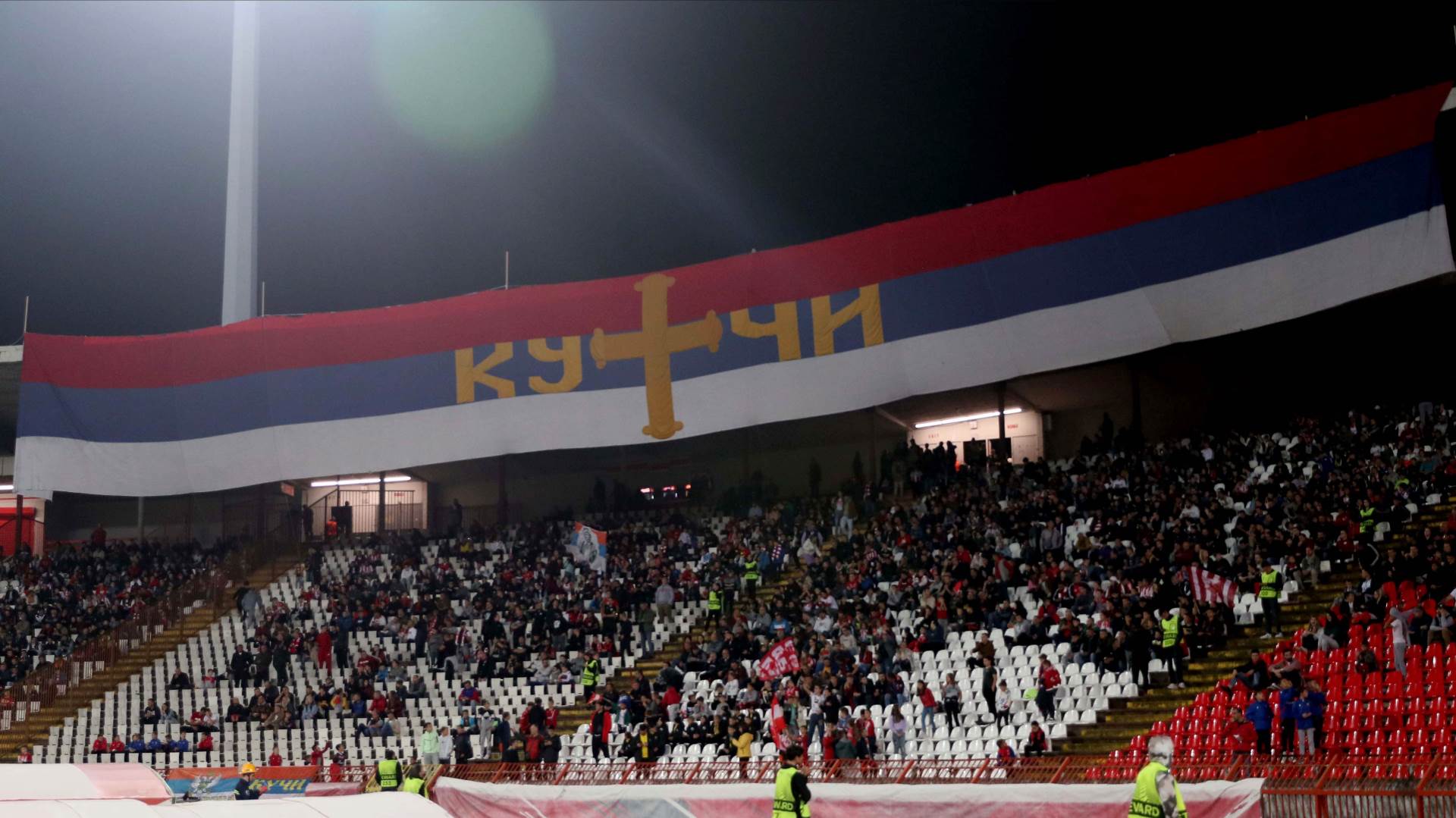  Srpska zastava Kuči na Crvena zvezda Trabzon 