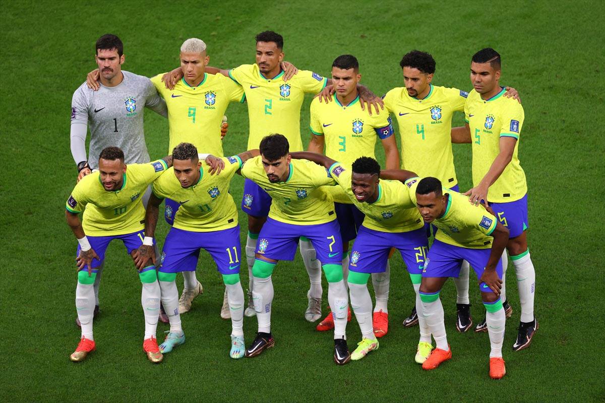  Brazil menja 10 igrača za Kamerun 