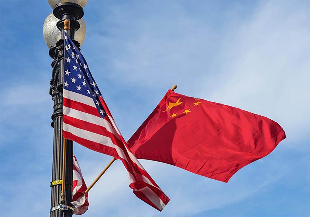  Visoki kineski i američki zvaničnici pripremaju posetu Blinkena Kini 