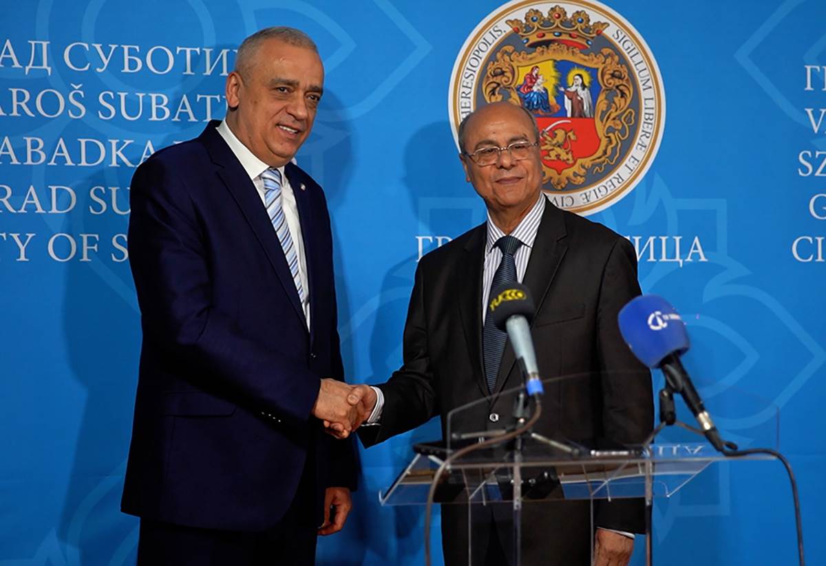  Gradonačelnik Subotice primio ambasadora Alžira Fataha Mahraza: Izrazio veliku zahvalnost Srbiji na podršci 