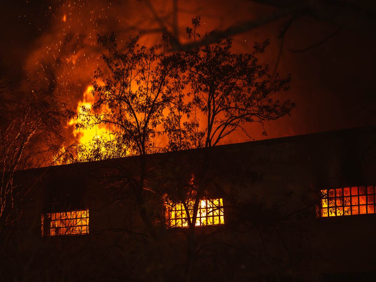  Bukte požari u Bezdanskoj banji i na Paliluli 