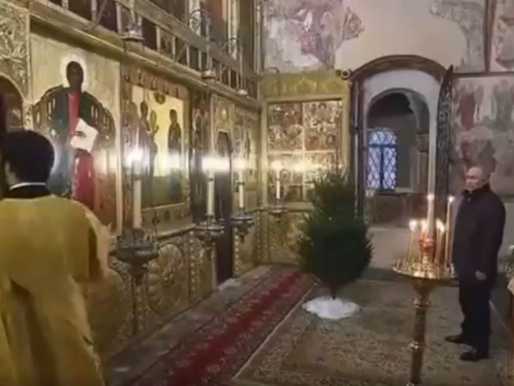  Putin u crkvi na Božić bio sam 