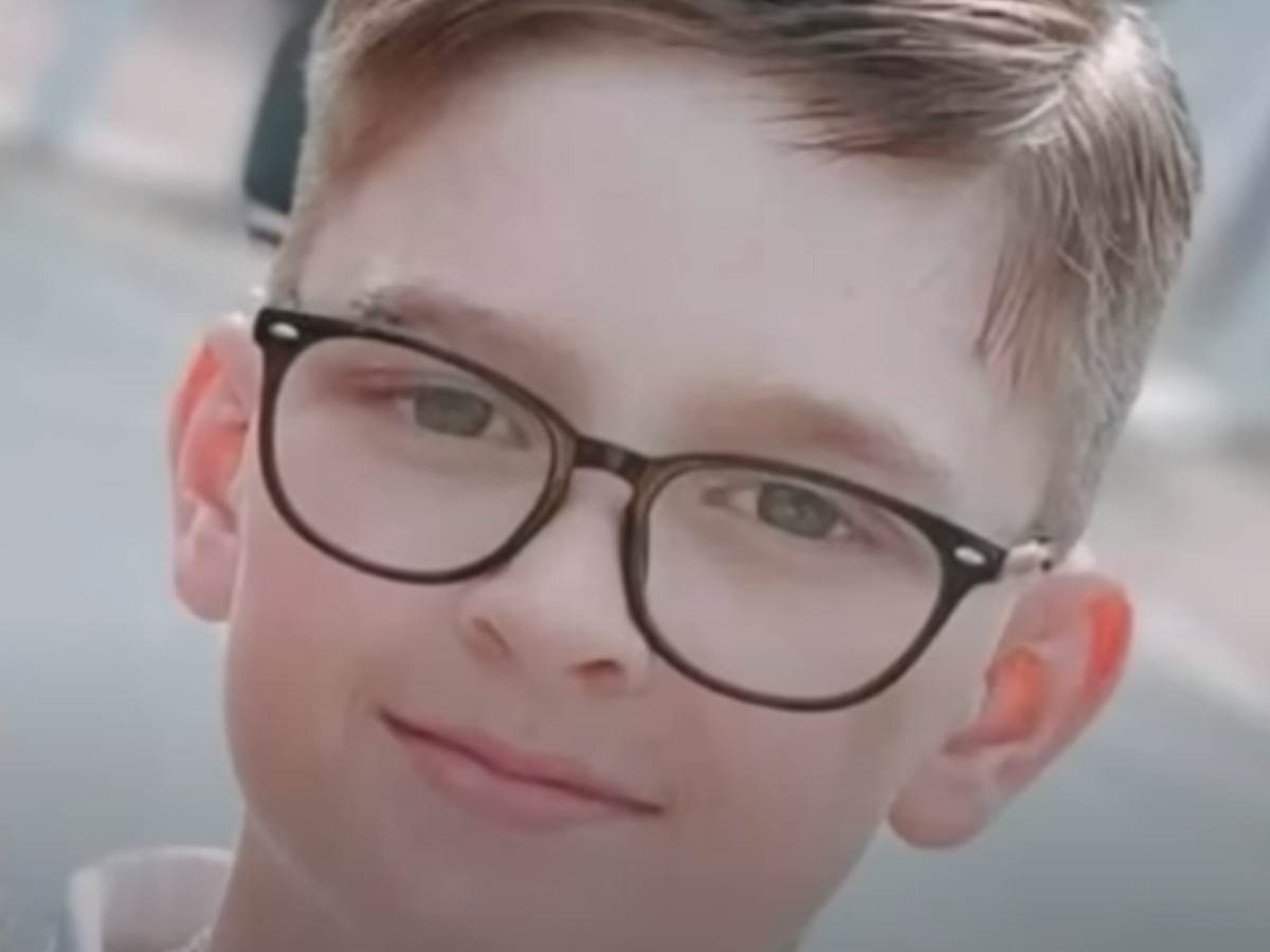  Dečak izvršio samoubistvo zato što je pripadnik LGBT 