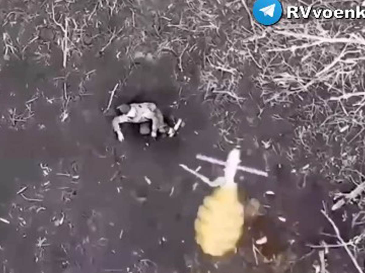  Snimak borbe ruskog vojnika i ukrajinske bombe 