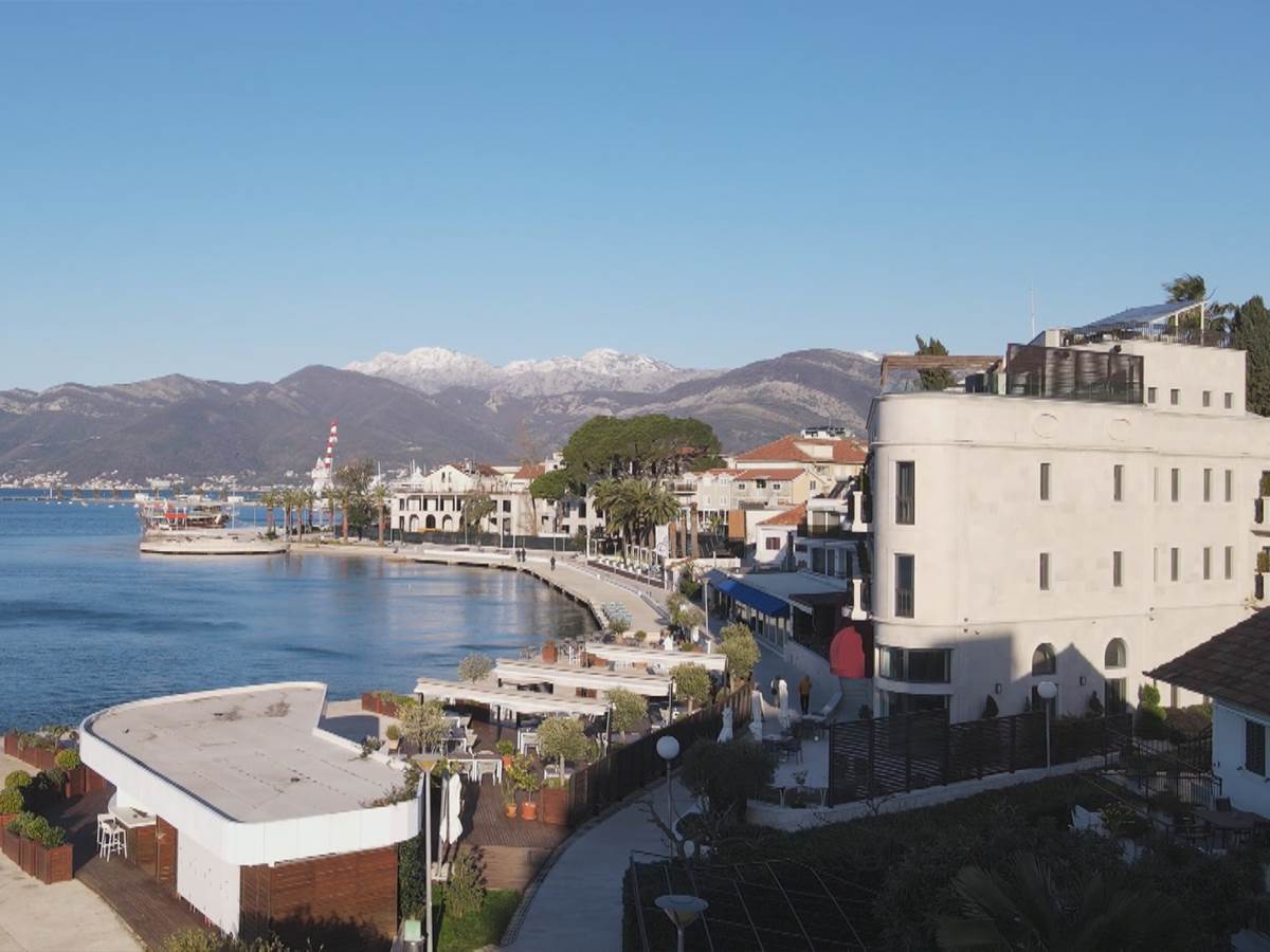  Crnogorci prodaju ostrvo za 80 miliona evra 