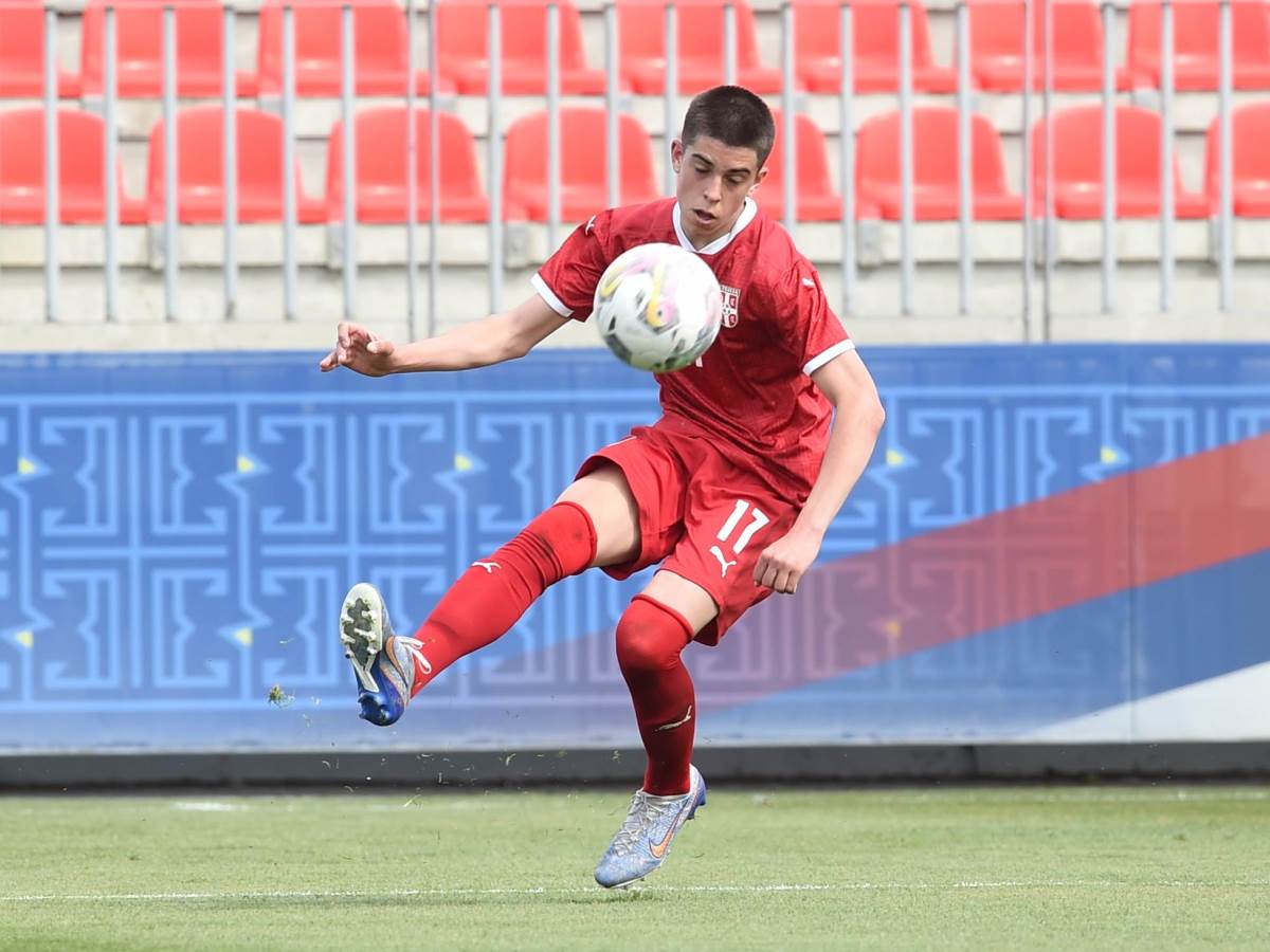  Strahinja Stojković FK Crvena zvezda reprezentacija 