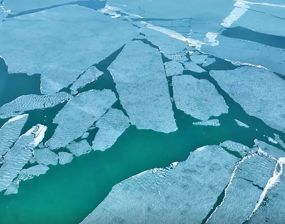  Spektakularne „sante leda“ kod jezera Ulungur 