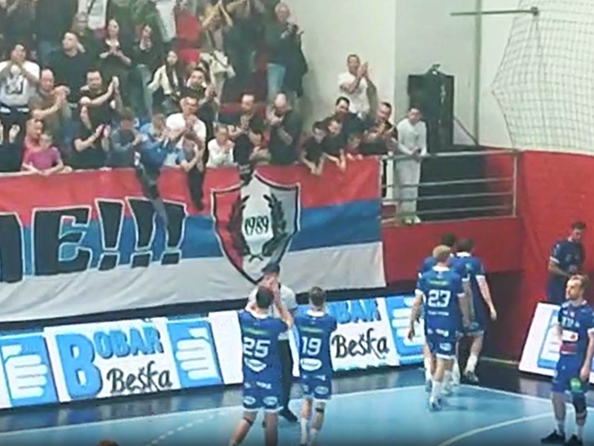 Rukomet navijači Vojvodine aplaudirali protivniku Šveđanima u EHF Kupu 