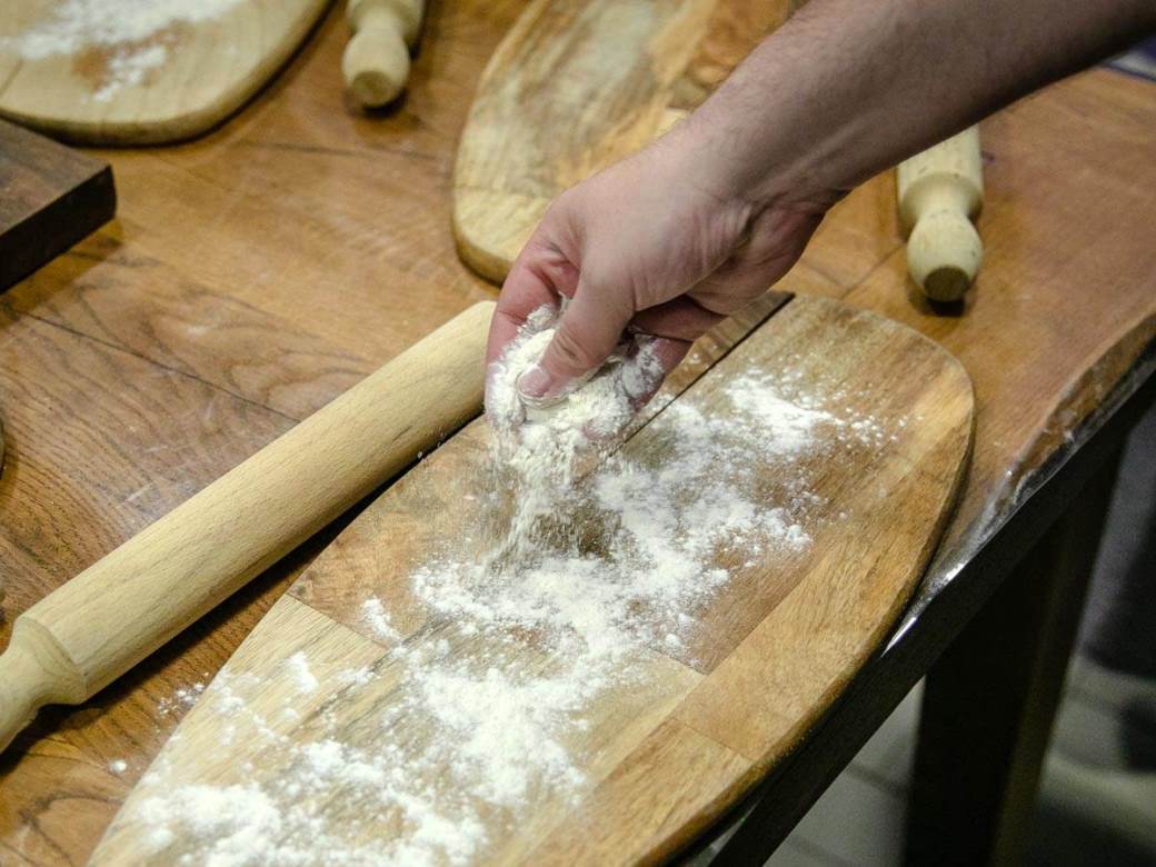  Vlasnik pekare u Pančevu traži majstora za burek plata 160000 