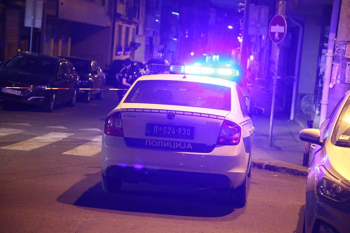  Maloletnik uboden nožem u vrat u Beogradu 