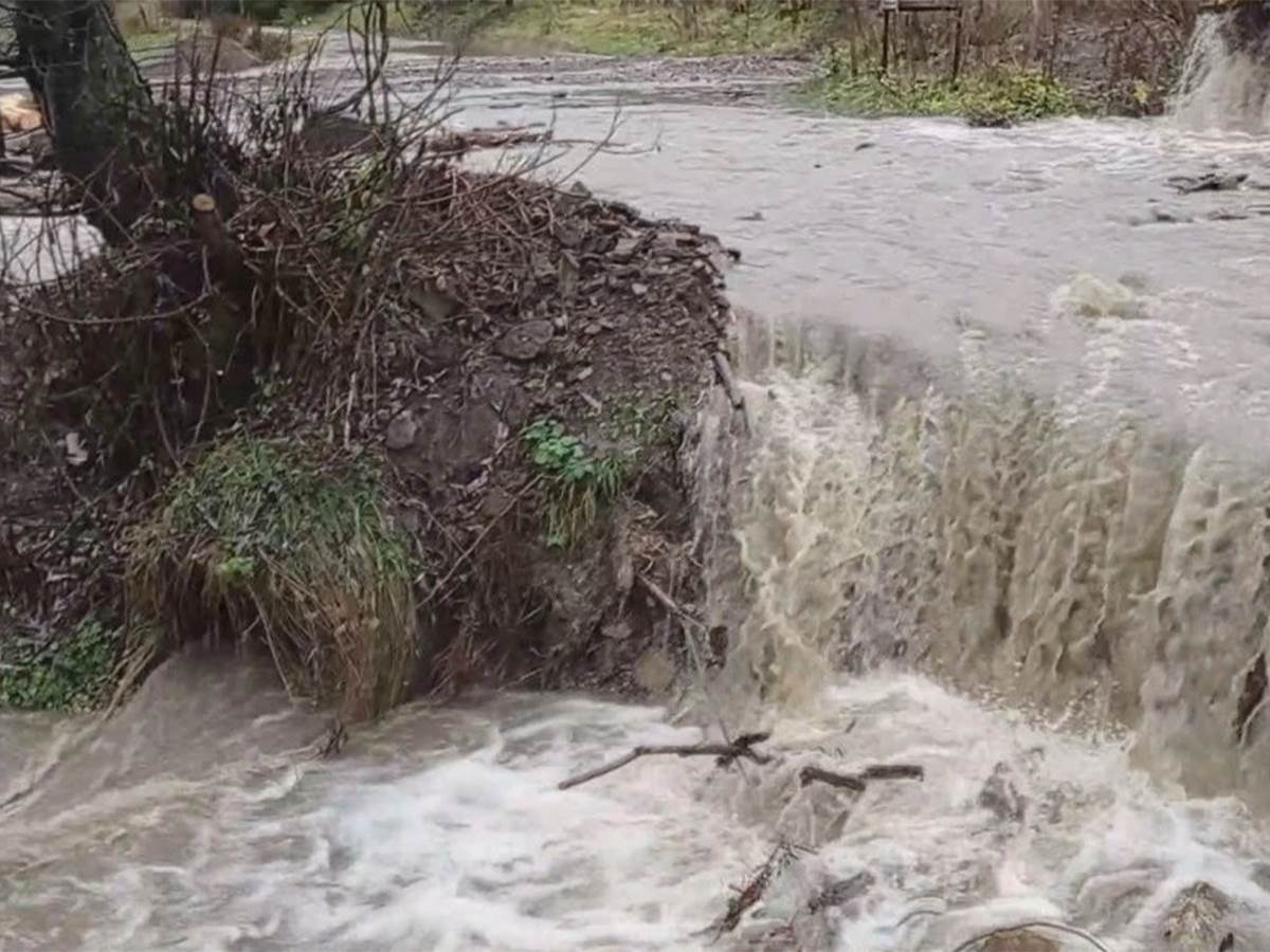  Vanredna situacija u 5 užičkih sela zbog izlivanja potoka 
