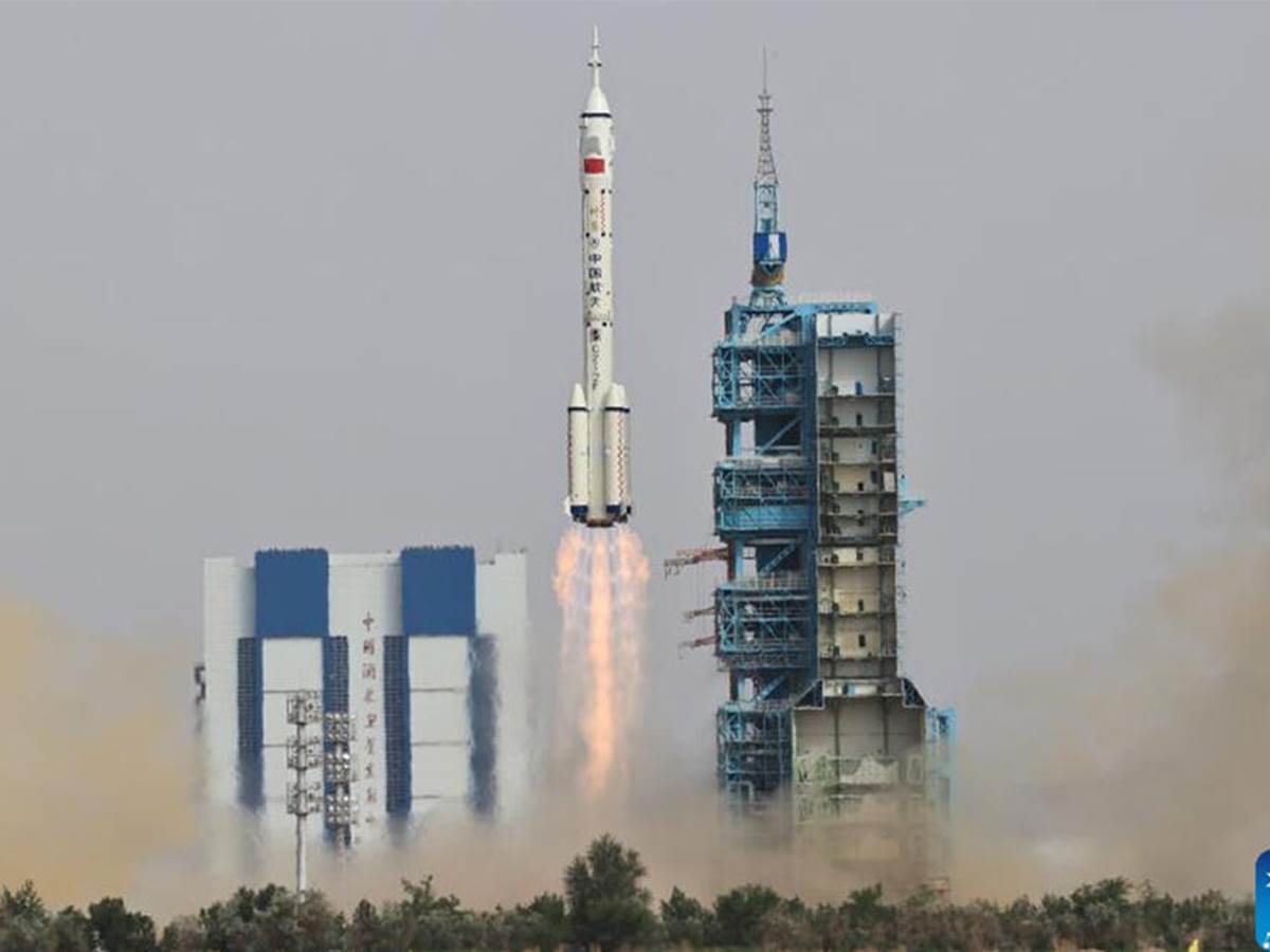  Kina lansirala Šendžou-16 u svemir na petomesečna intenzivna istraživanja 