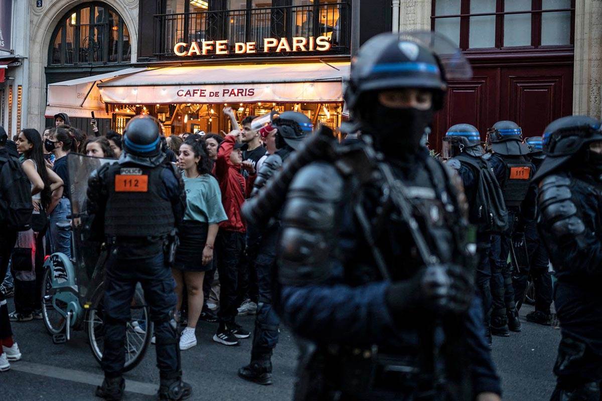  Uhapšeno 700 ljudi u neredima u Francuskoj 