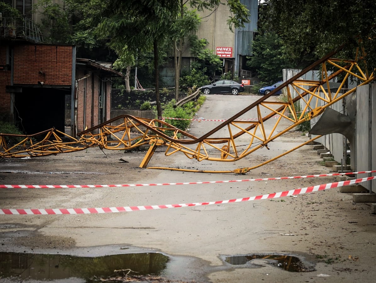  Oglasili se nadležni o padu dva krana na Novom Beogradu 