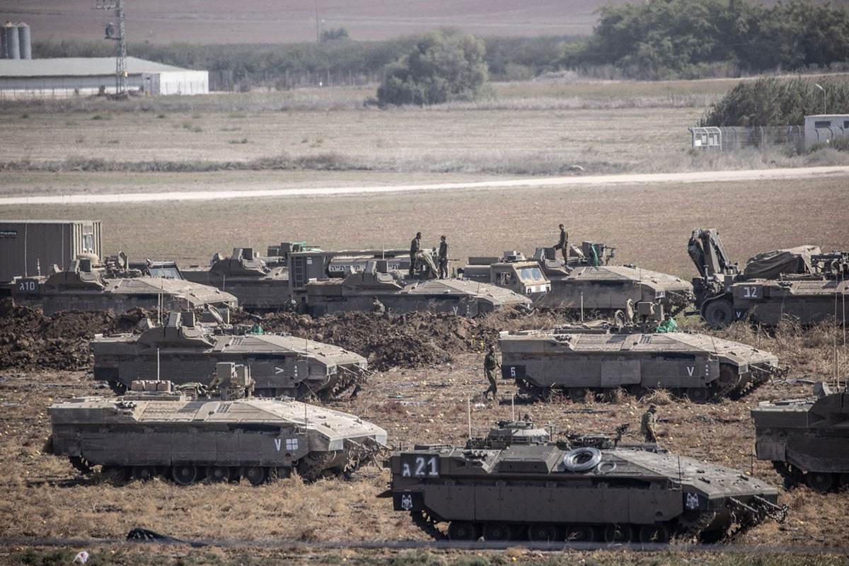  Premijer Izraela posetio izraelske vojnike na granici sa Gazom 