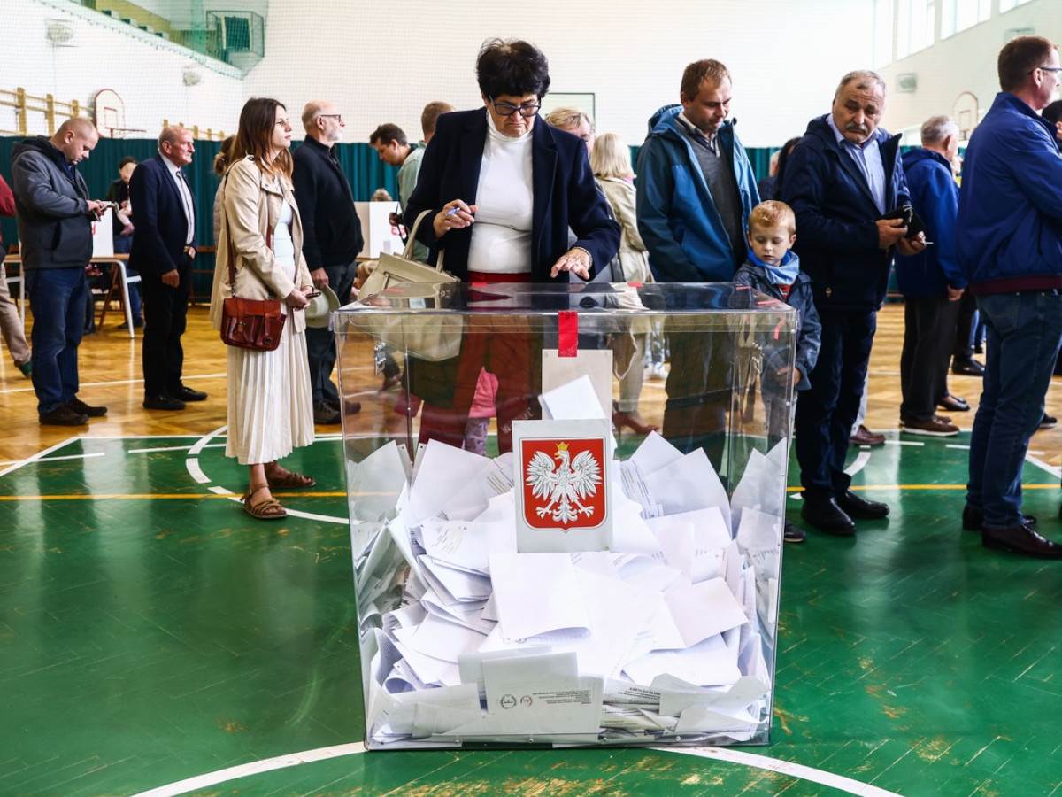  Opozicija u Poljskoj proglasila pobedu 