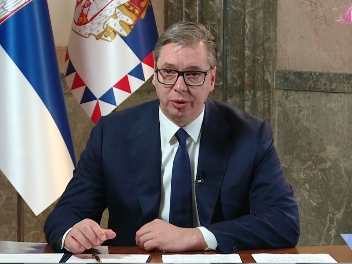  Aleksandar Vučić raspisao vanredne parlamentarne izbore 