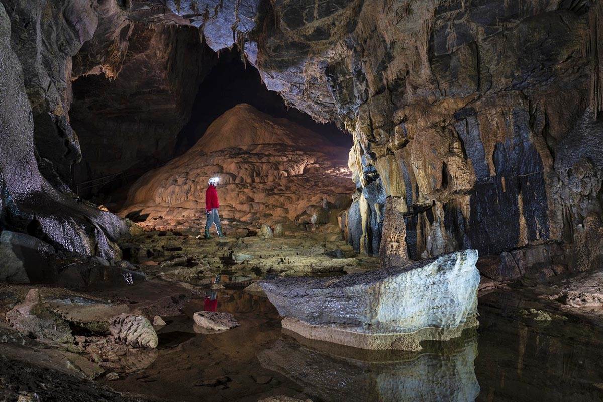  5 ljudi zarobljeno u pećini u Sloveniji 