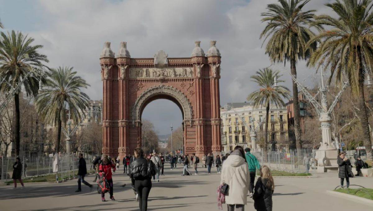  Vlasti Barselone najavile da će do 2028. godine zabraniti iznajmljivanje apartmana turistima 